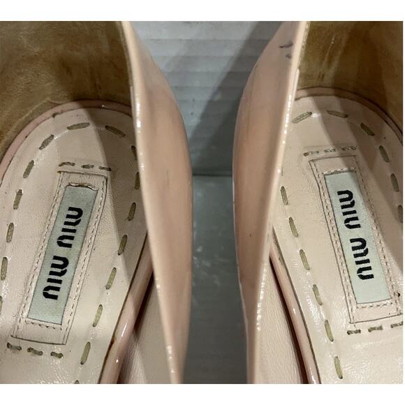 Miu Miu Patent Leather Crystal Embellishments Pumps - Picture 4 of 7